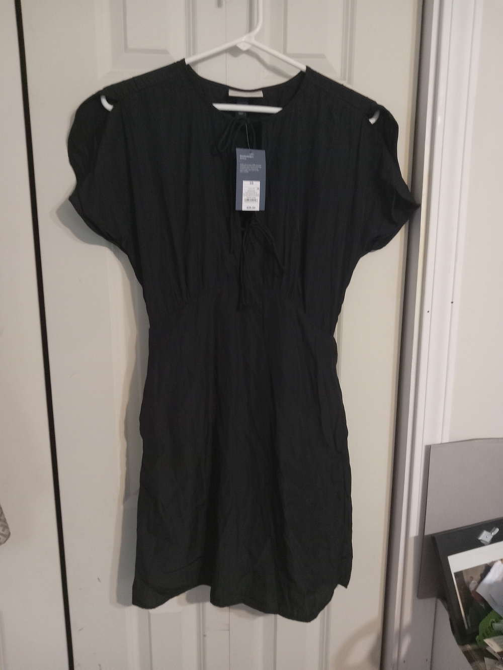 Universal Thread Black Short-Sleeve Tie-Front Mini Dress